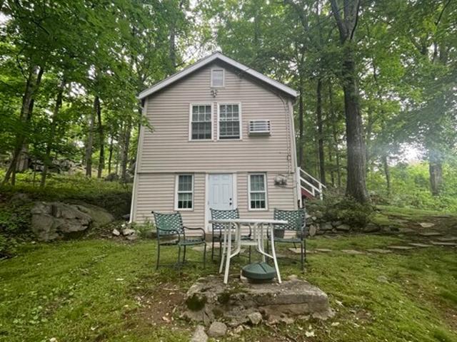 Apartment for rent in Cos Cob, Connecticut