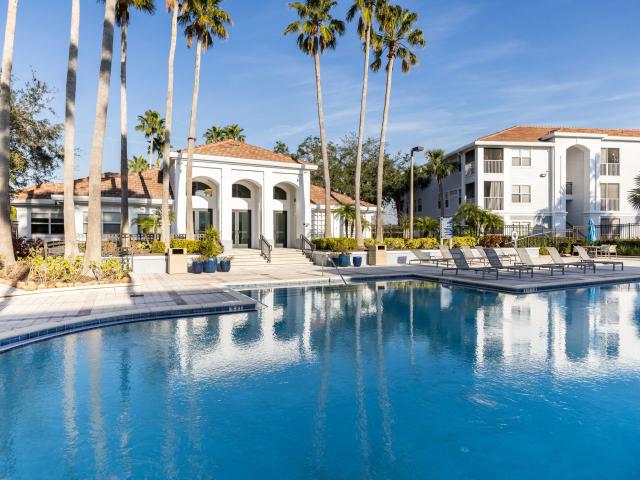 Apartment for rent in Crystal Beach, Florida