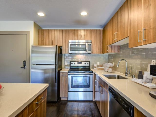 Apartment for rent in Marina Del Rey, California