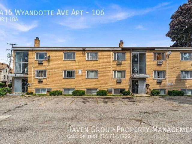 Apartment for rent in Lakewood, Ohio