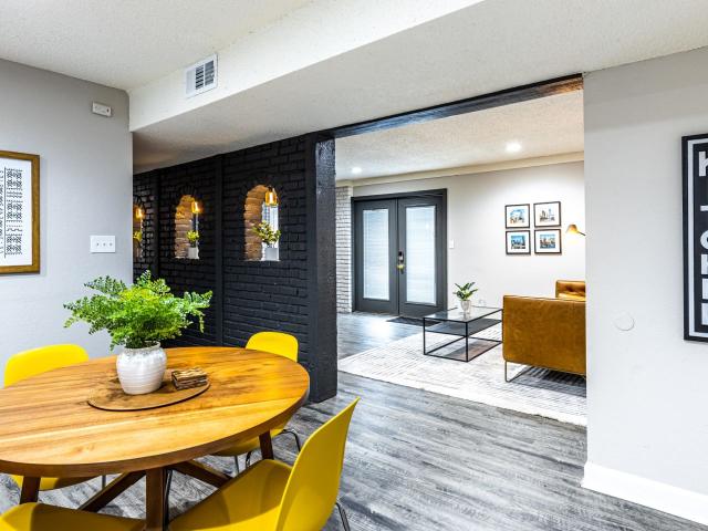 Apartment for rent in Grandview