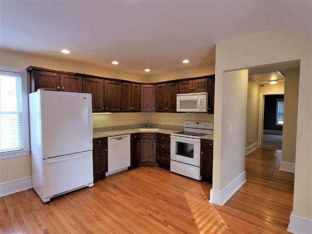 Apartment for rent in Bristol, Massachusetts