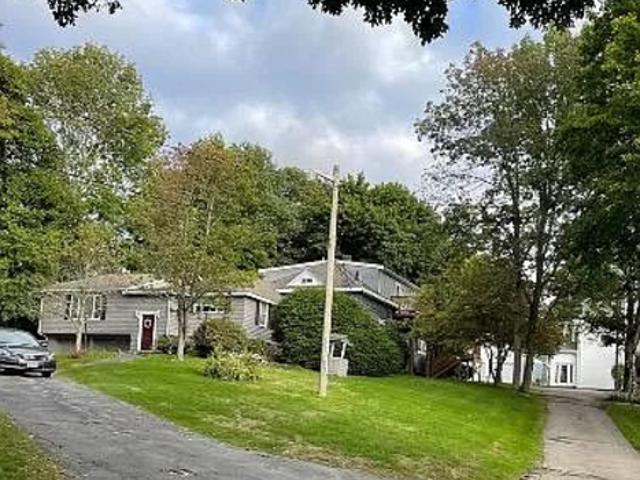 Apartment for rent in Stoughton, Massachusetts
