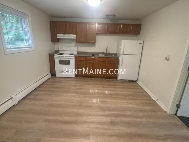 Apartment for rent in Belgrade, Maine