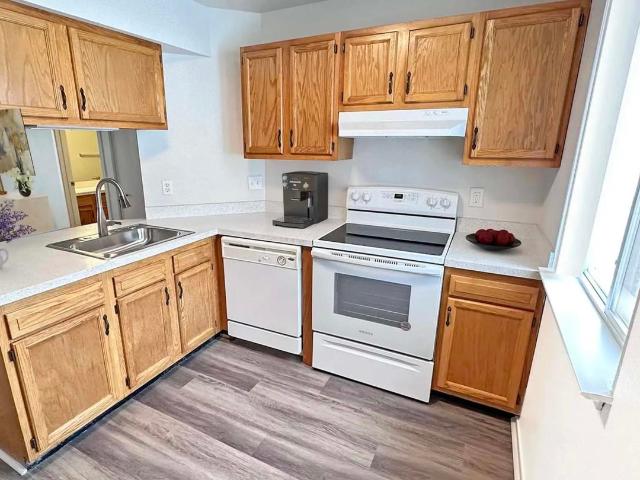 Apartment for rent in Hartland, Michigan