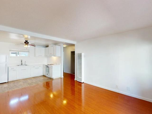 Apartment for rent in San Rafael, California