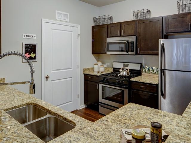 Apartment for rent in Algonquin, Illinois