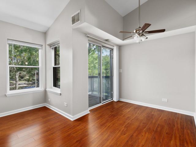 Apartment for rent in Arlington Heights, Illinois