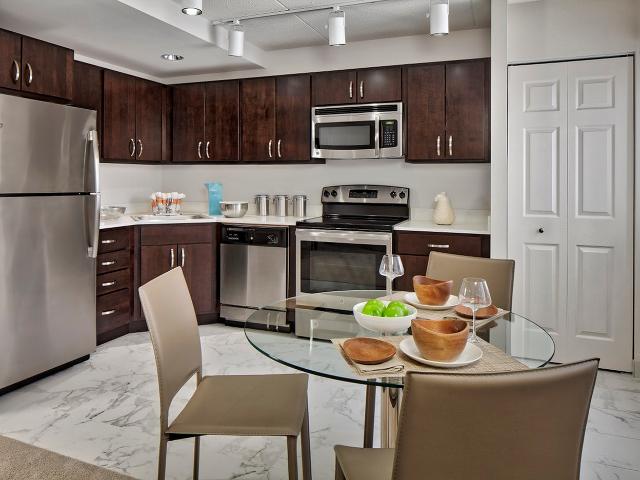 Apartment for rent in Glenview, Illinois