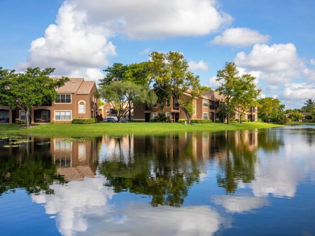 Apartment for rent in Coral Springs, Florida