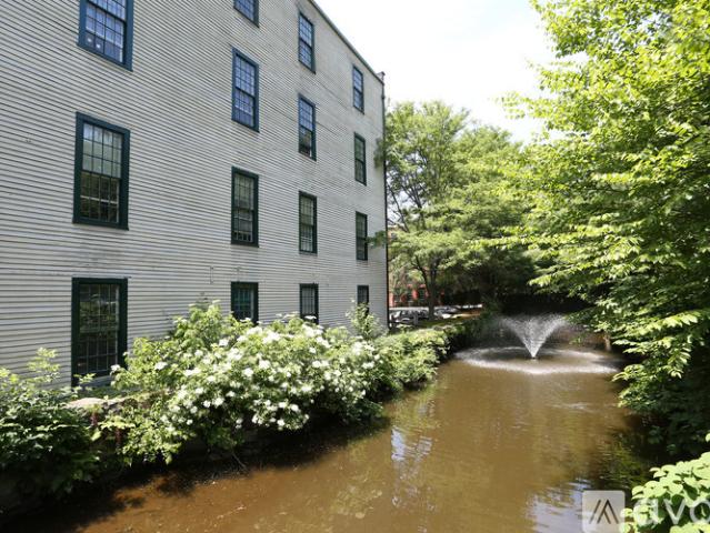 Apartment for rent in Beacon Falls, Connecticut
