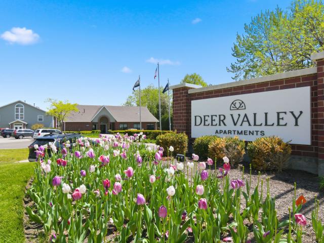 Apartment for rent in Great Lakes, Illinois