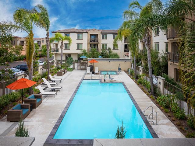 Apartment for rent in Los Alamitos, California