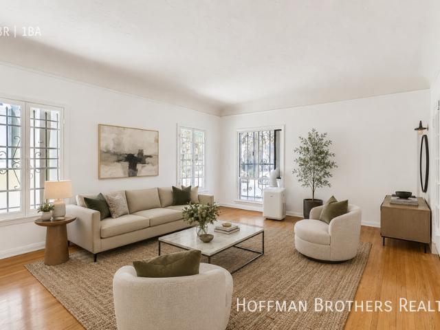 Apartment for rent in Canoga Park, California