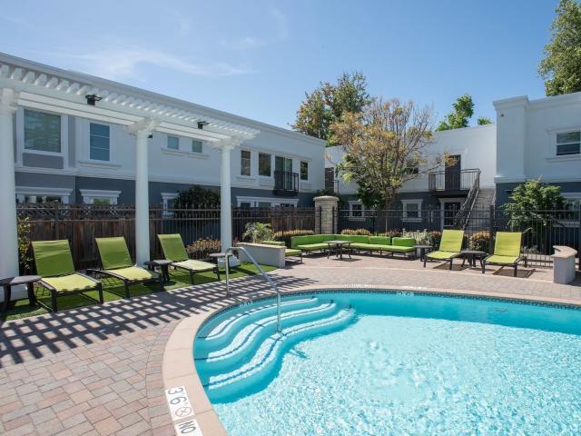 Apartment for rent in Centerville District, Fremont