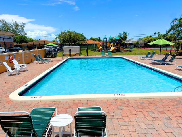 Apartment for rent in Pompano Beach, Florida