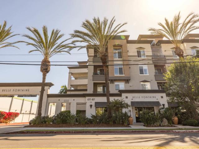 Apartment for rent in Canoga Park, California