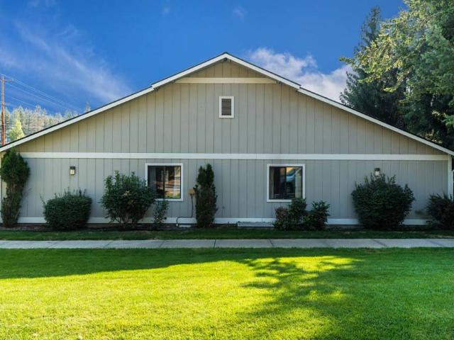 Apartment for rent in Newport, Washington