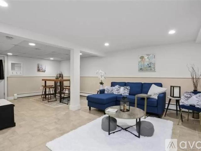 Apartment for rent in Long Hill, Trumbull