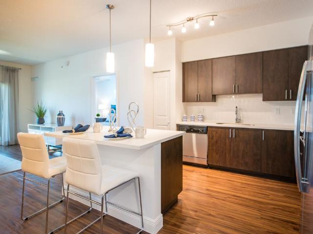 Apartment for rent in Hollywood