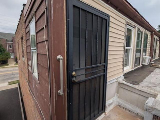Apartment for rent in Lyons, Illinois