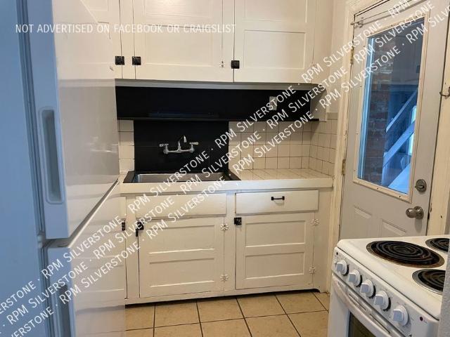 Apartment for rent in Royal Oak, Michigan