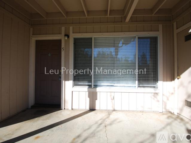 Apartment for rent in Pollock Pines, California