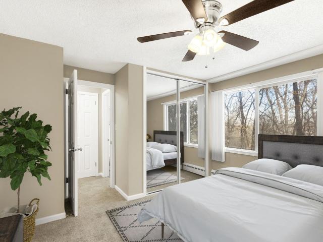 Apartment for rent in Hennepin, Minnesota