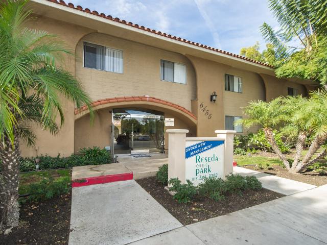Apartment for rent in Reseda, Reseda