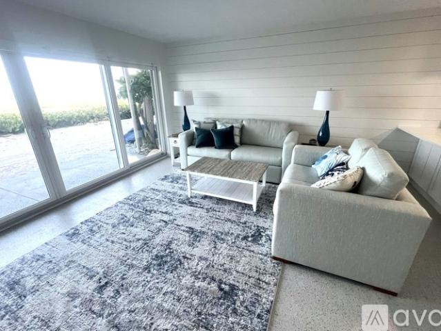 Apartment for rent in Longboat Key, Florida