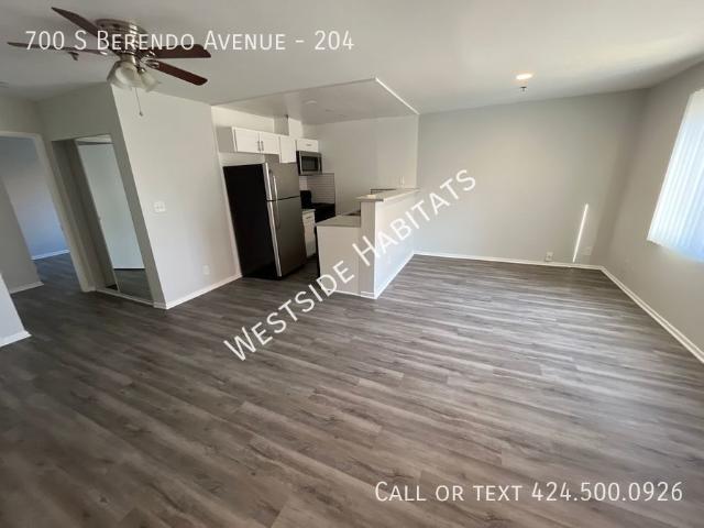 Apartment for rent in Westmont, Canoga Park