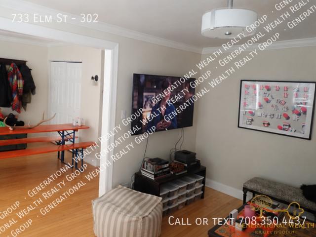 Apartment for rent in Winnetka, Illinois