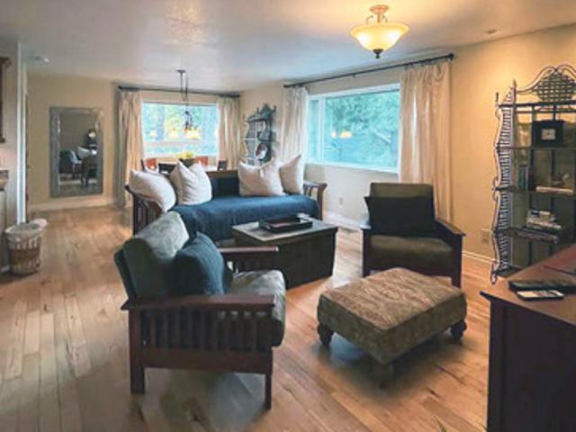 Apartment for rent in Mount Shasta, California