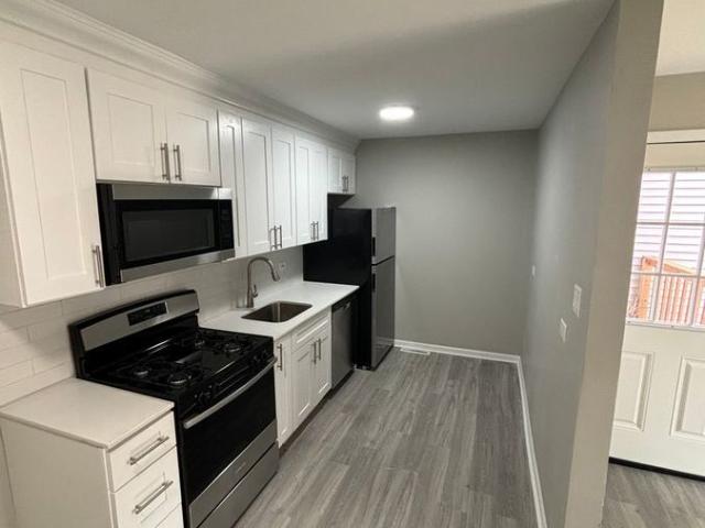 Apartment for rent in Antioch, Lake County