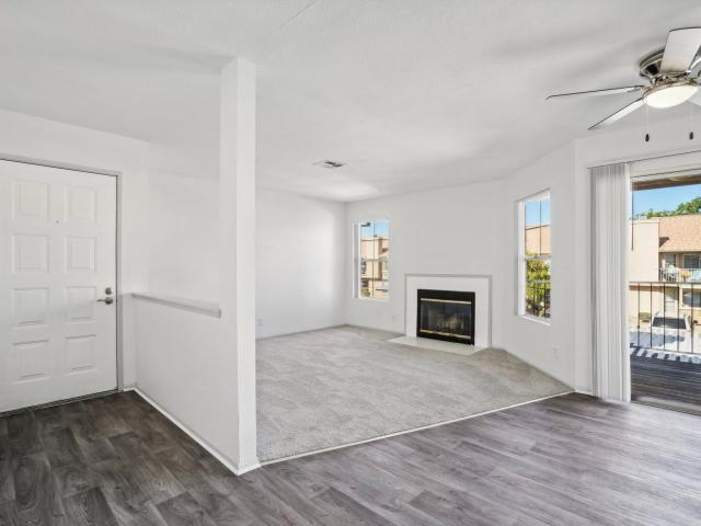 Apartment for rent in Palm Desert, California