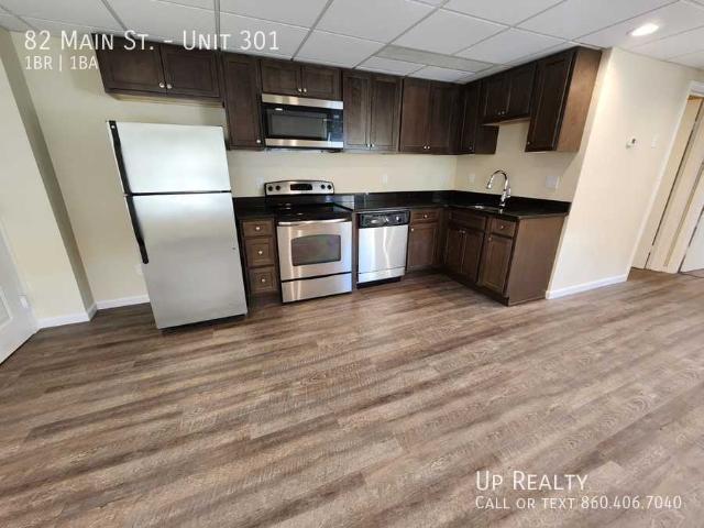 Apartment for rent in East Hampton, Connecticut