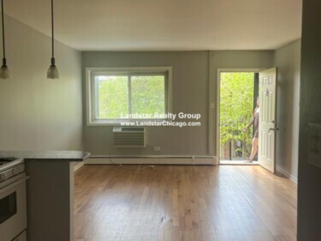 Apartment for rent in Morton Grove