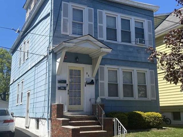 Apartment for rent in Clifton