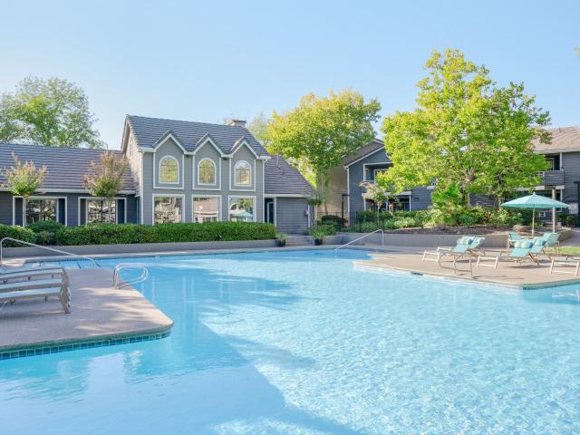Apartment for rent in Roseville, California