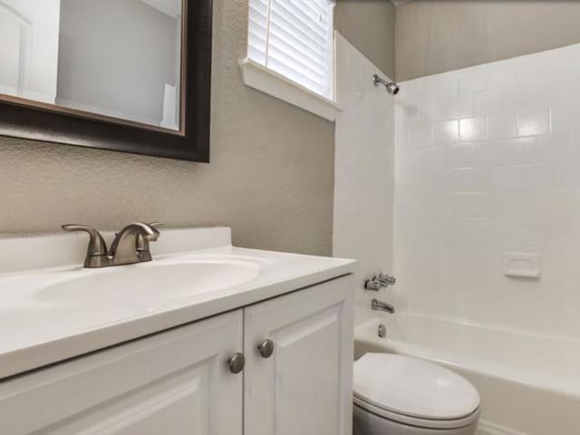 Apartment for rent in Wilmer, Dallas County