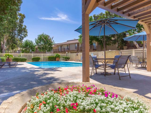 Apartment for rent in Cypress, California