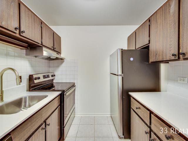 Apartment for rent in Oak Lawn