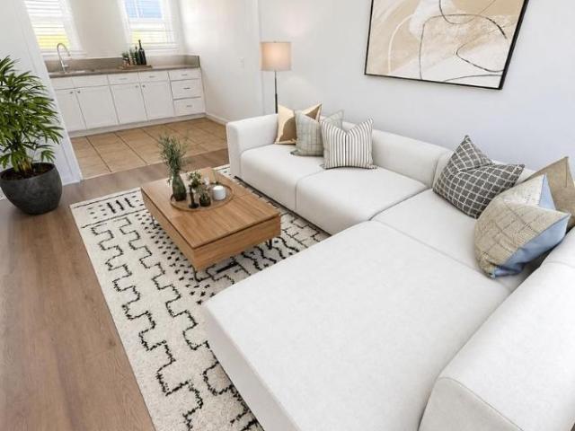 Apartment for rent in Canoga Park, California