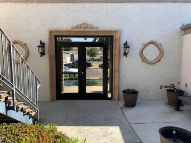 Apartment for rent in Costa Mesa, California