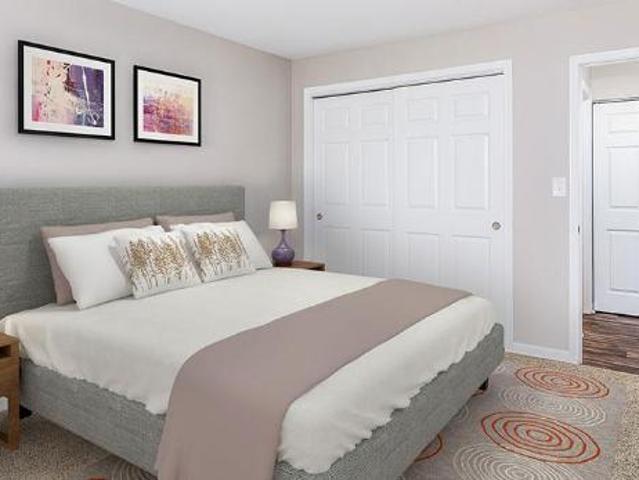 Apartment for rent in Kensington Place, Downers Grove