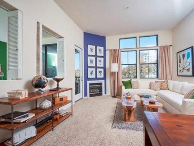 Apartment for rent in Mission Valley, San Diego