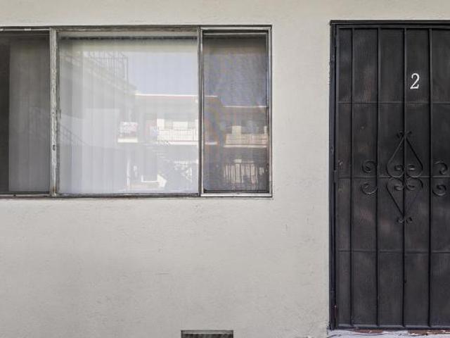 Apartment for rent in Florence, Los Angeles