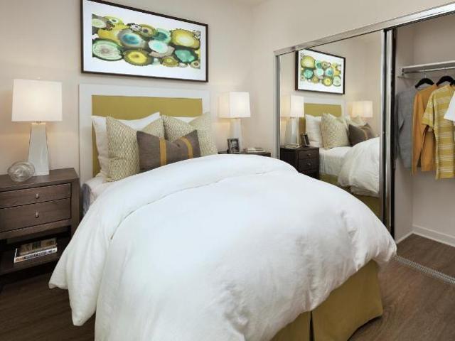 Apartment for rent in Costa Mesa, California