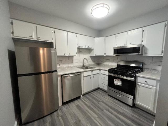 Apartment for rent in Mchenry, Illinois
