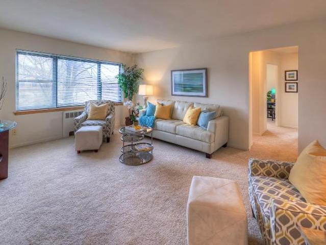 Apartment for rent in La Grange Park, Illinois